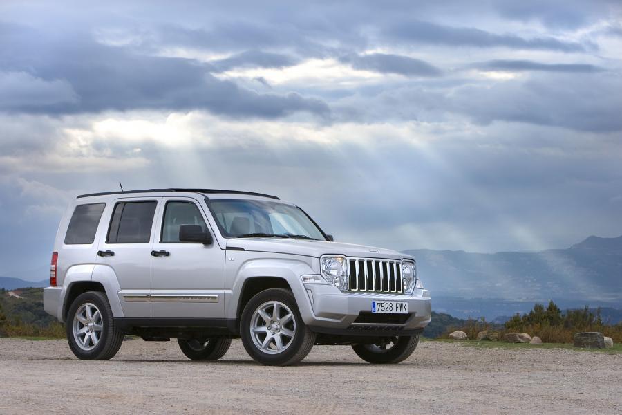  Jeep Cherokee 2008 года  (фото 126 из 161)